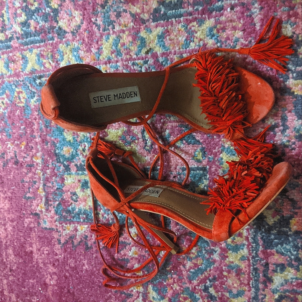 Steve Madden Red Fringe Ankle-Tie Sandals - Picture 3 of 6